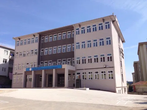 Ayşe Nezahat Kurukahveci İlkokulu